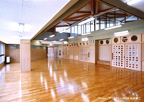 関城中学校　ホール